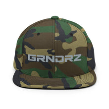 Load image into Gallery viewer, Camo Logo Snapback Hats - GRNDRZ
